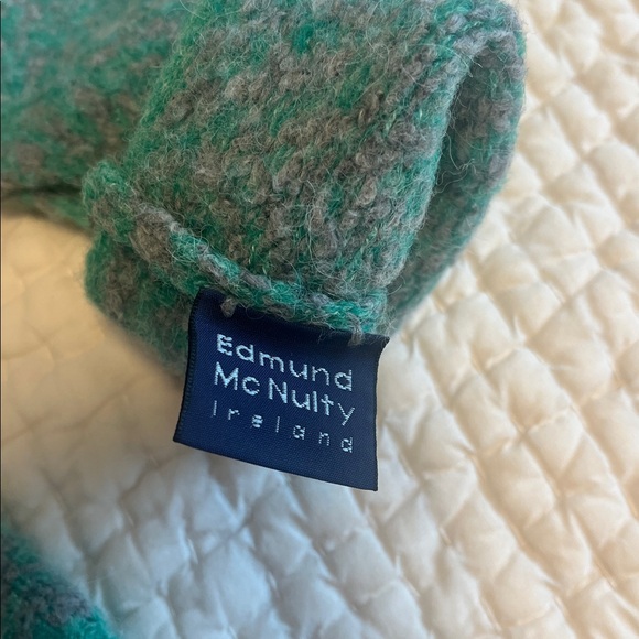 Cashmere and wool glovelettes - Picture 3 of 7